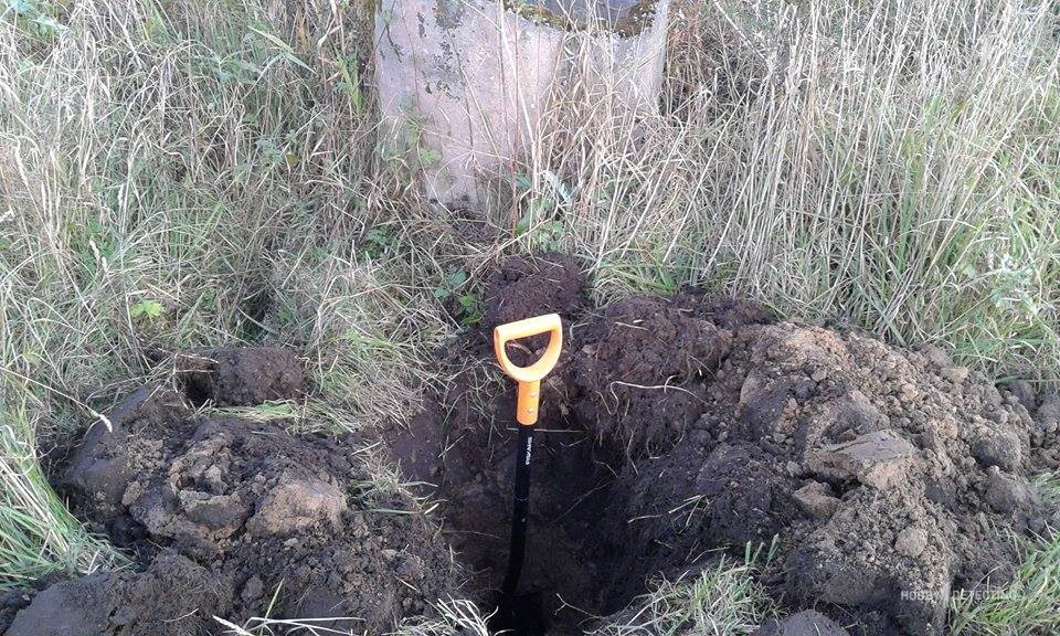 Kui mina esimest korda käisin metallidetektoriga otsimas, siis juhtus nii.... Kui läksin metsa, nägin ja arvasin , et see on lennukipomm. Kui kaevasin augu põllul siis arvasin , et leidsin suure rahapaja R.Toomas